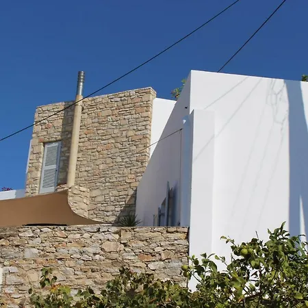 Casa De La Roca , , Paros فيلة *