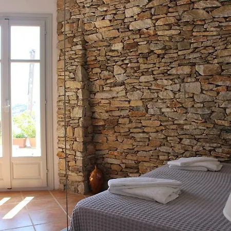 فيلة Casa De La Roca , , Paros *